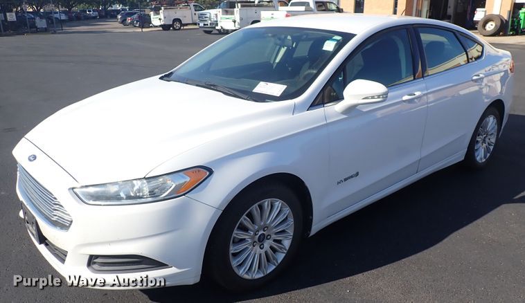 image for item DN2036 2014 Ford Fusion Hybrid