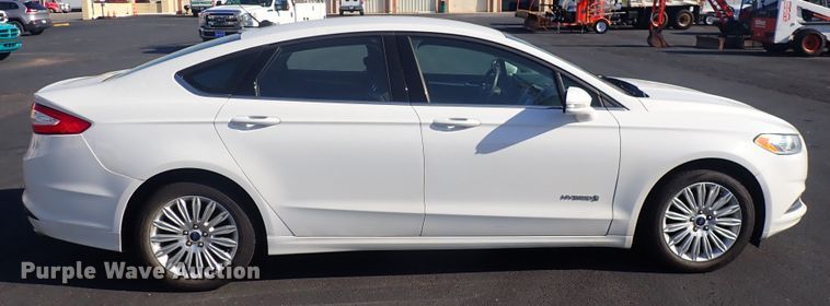 image for item DN2036 2014 Ford Fusion Hybrid