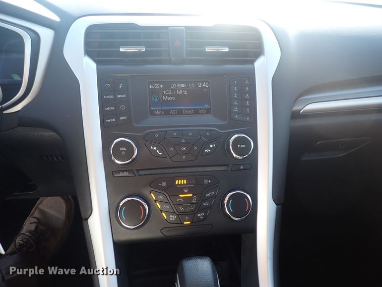 image for item DN2036 2014 Ford Fusion Hybrid