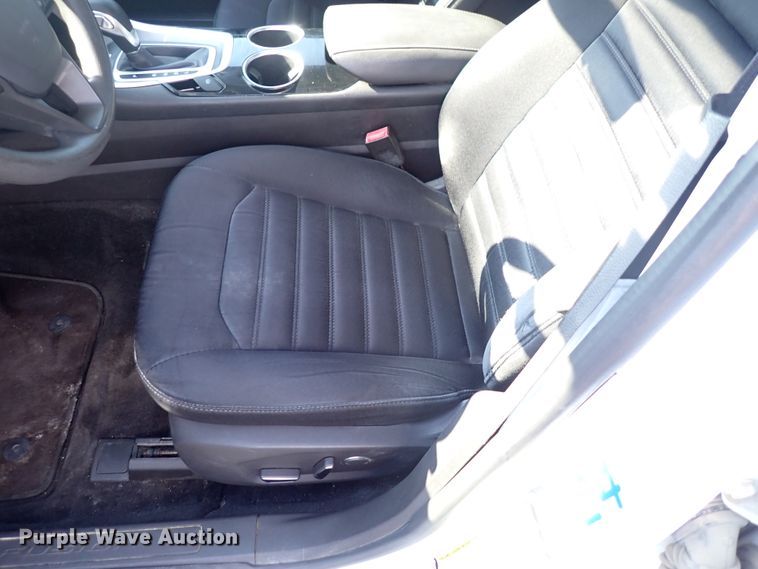 image for item DN2036 2014 Ford Fusion Hybrid