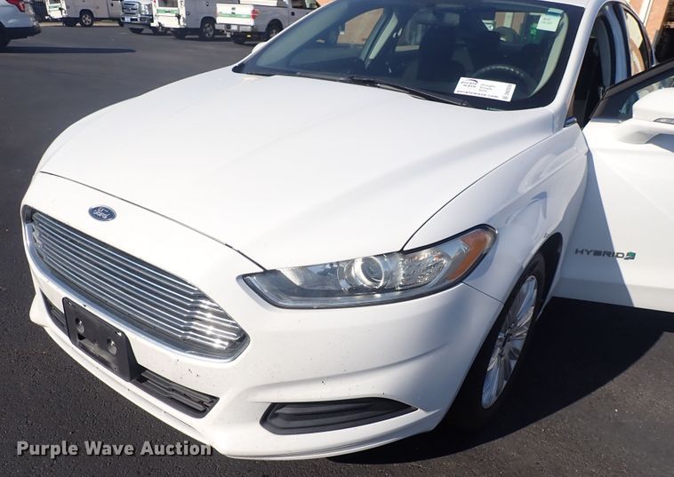 image for item DN2036 2014 Ford Fusion Hybrid