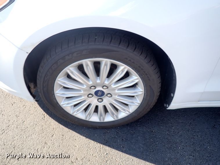 image for item DN2036 2014 Ford Fusion Hybrid