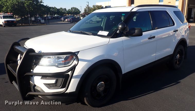 image for item DN2037 2016 Ford Explorer Police Interceptor  SUV