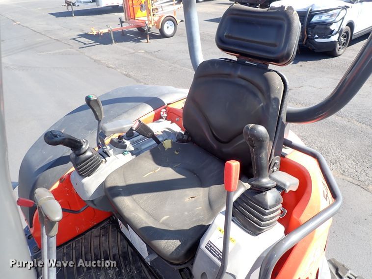 image for item DN2038 2012 Kubota U35S2  mini excavator