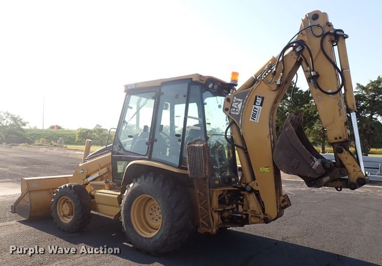 image for item DN2042 2004 Caterpillar 420D  backhoe