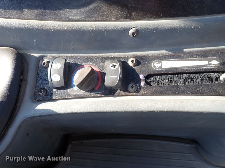 image for item DN2042 2004 Caterpillar 420D  backhoe