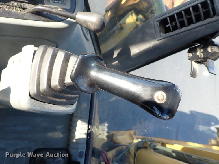 image for item DN2042 2004 Caterpillar 420D  backhoe