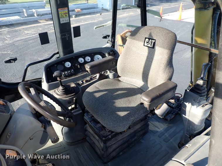 image for item DN2042 2004 Caterpillar 420D  backhoe
