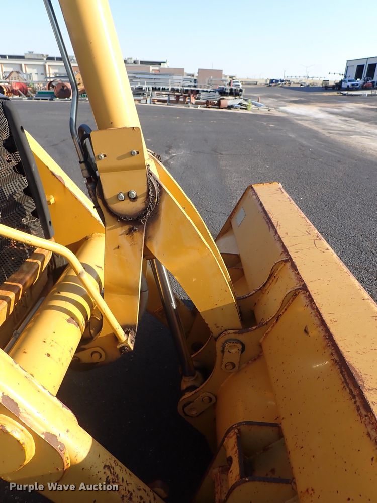 image for item DN2042 2004 Caterpillar 420D  backhoe