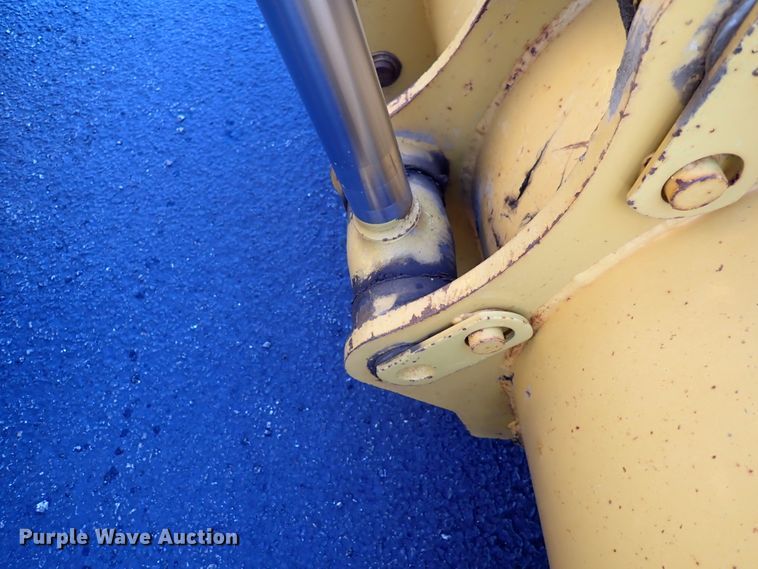 image for item DN2042 2004 Caterpillar 420D  backhoe