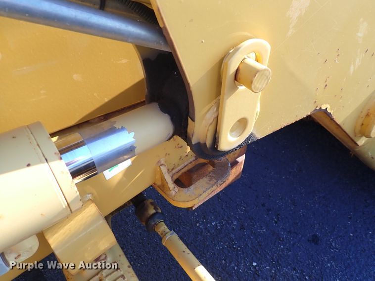 image for item DN2042 2004 Caterpillar 420D  backhoe