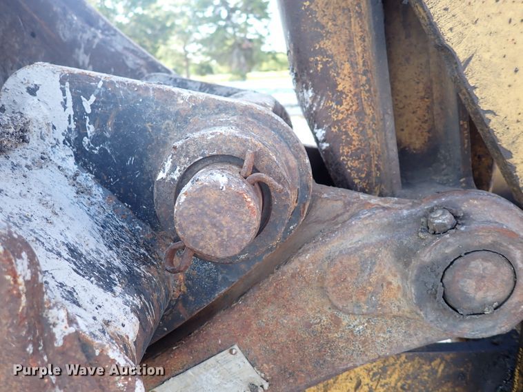 image for item DN2042 2004 Caterpillar 420D  backhoe