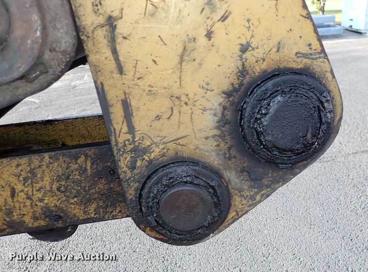 image for item DN2042 2004 Caterpillar 420D  backhoe