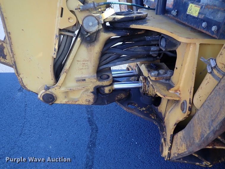 image for item DN2042 2004 Caterpillar 420D  backhoe