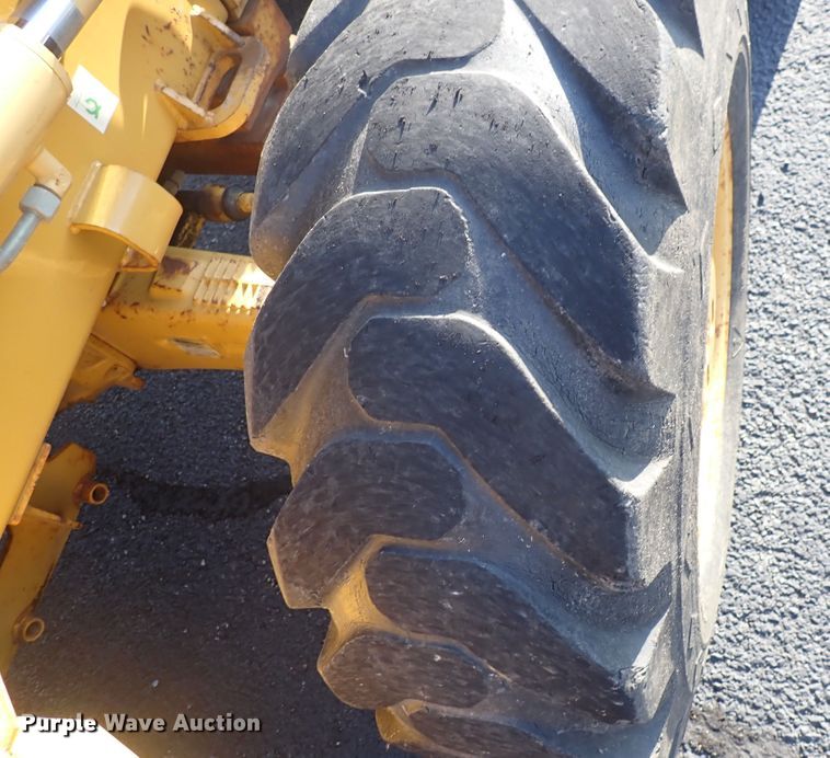 image for item DN2042 2004 Caterpillar 420D  backhoe