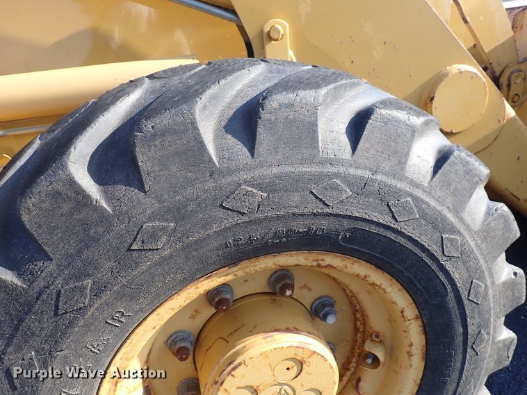 image for item DN2042 2004 Caterpillar 420D  backhoe