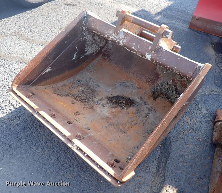 image for item DN2042 2004 Caterpillar 420D  backhoe