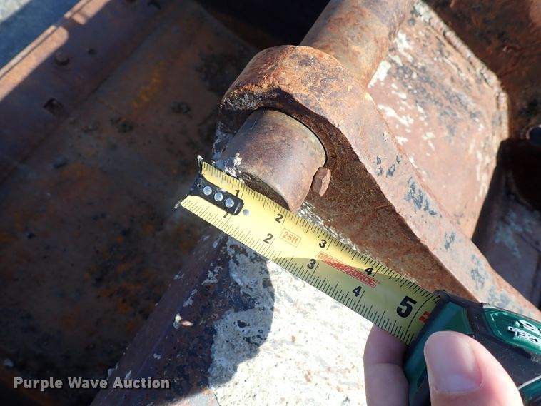 image for item DN2042 2004 Caterpillar 420D  backhoe