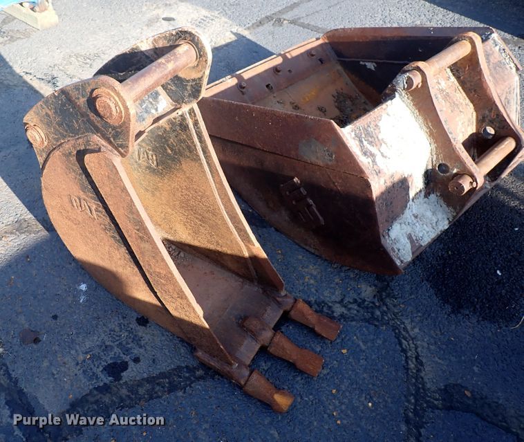 image for item DN2042 2004 Caterpillar 420D  backhoe