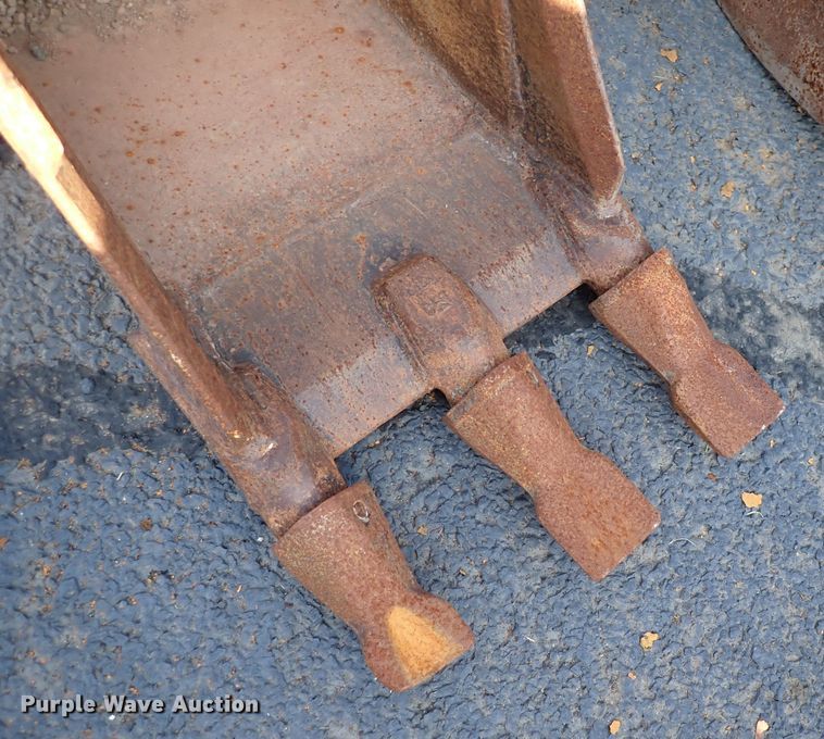 image for item DN2042 2004 Caterpillar 420D  backhoe