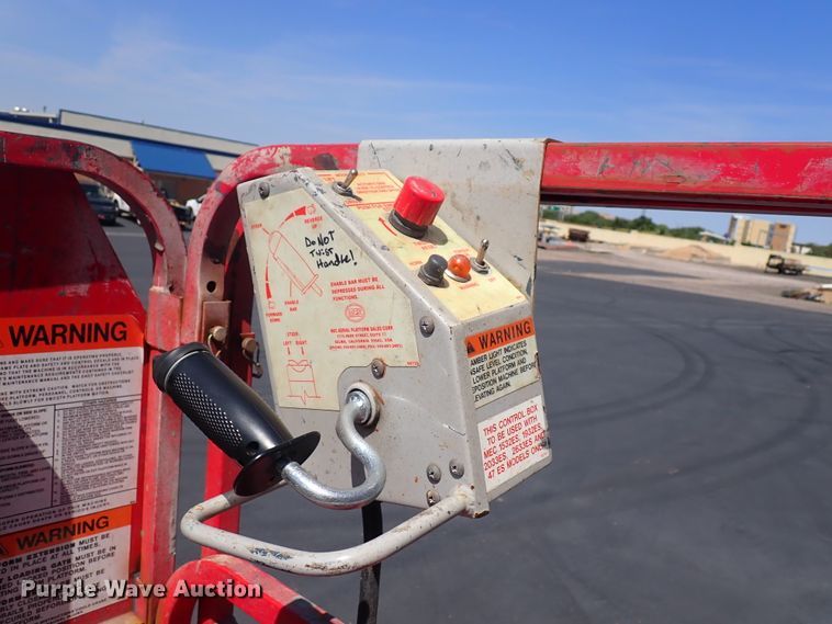 image for item IJ9933 Mec 2033ES  scissor  lift