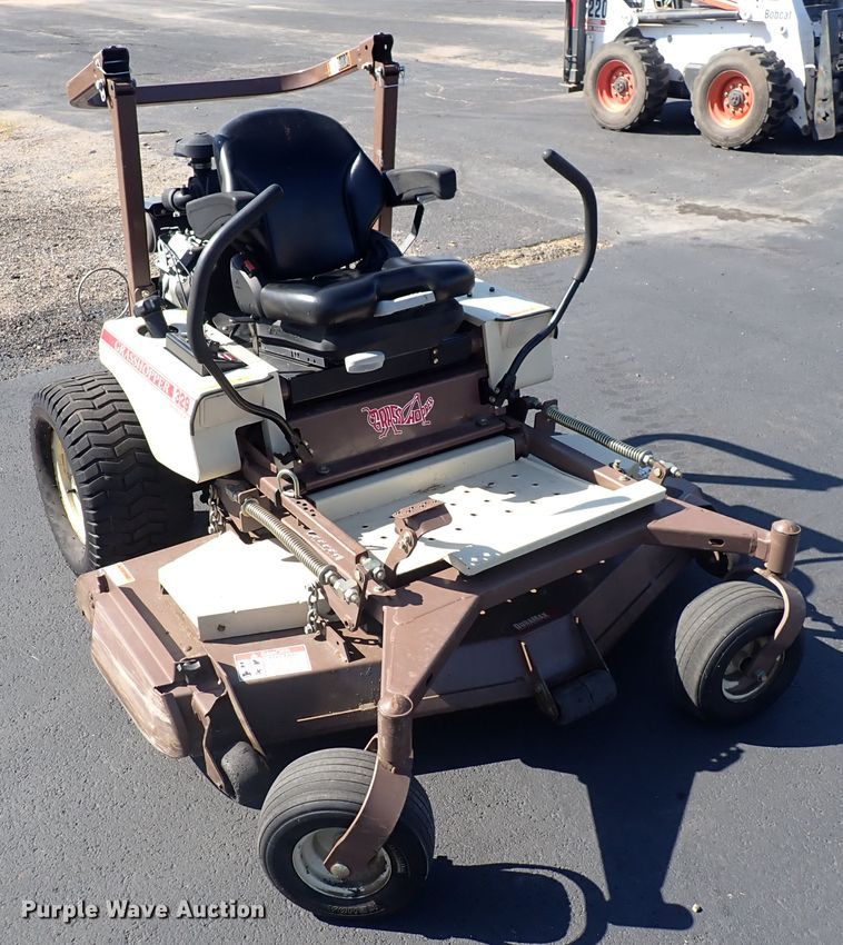 image for item IK9100 Grasshopper 329  ZTR lawn mower