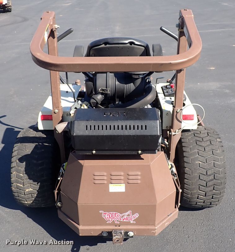image for item IK9100 Grasshopper 329  ZTR lawn mower