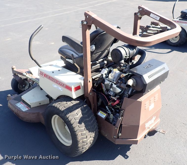 image for item IK9100 Grasshopper 329  ZTR lawn mower