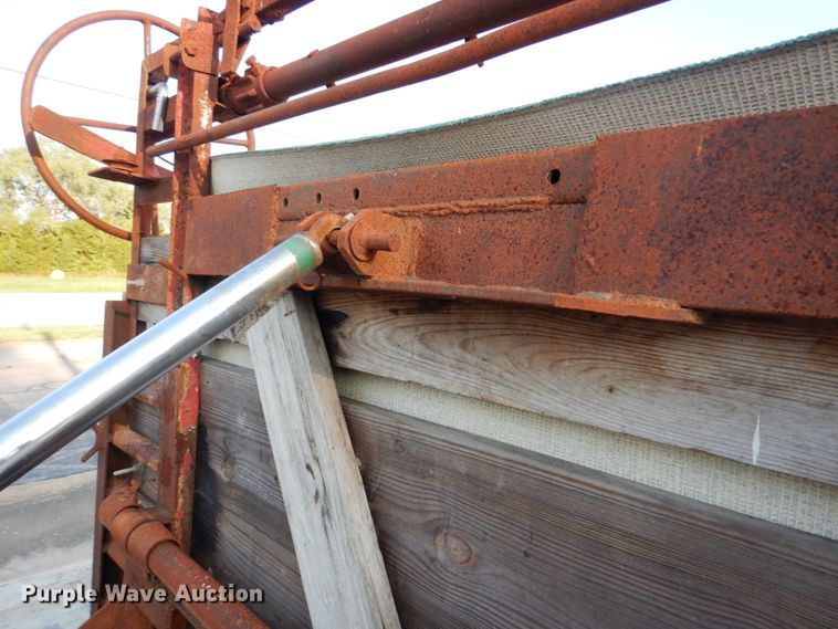 image for item DG1703 Shop built Spring-O-Matic hoof trimming trailer