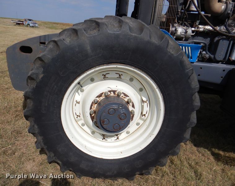 image for item DI5720 1998 New Holland 8970  MFWD tractor