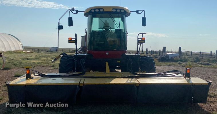 image for item DI5722 2016 New Holland SR260  windrower