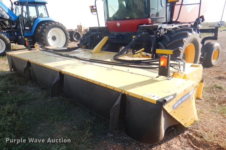 image for item DI5722 2016 New Holland SR260  windrower