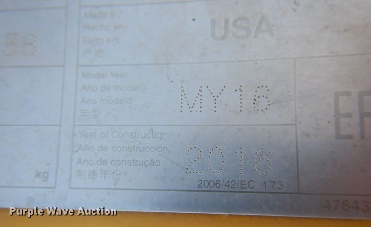 image for item DI5722 2016 New Holland SR260  windrower