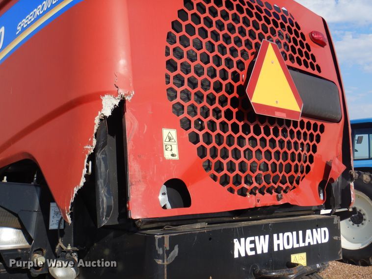 image for item DI5722 2016 New Holland SR260  windrower