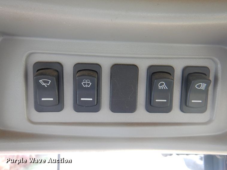 image for item DI5722 2016 New Holland SR260  windrower