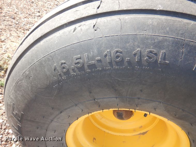 image for item DI5722 2016 New Holland SR260  windrower