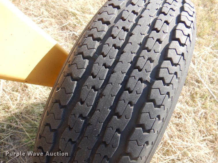 image for item DI5726 Vermeer R2300  hay rake