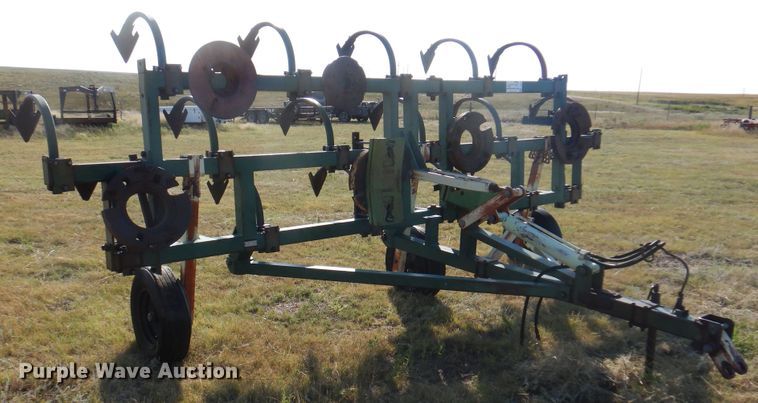 image for item DI5731 Flex King 213  field cultivator