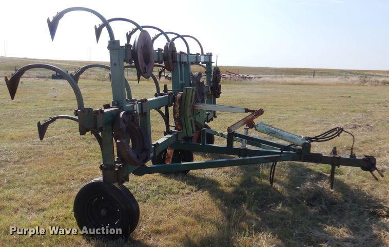 image for item DI5731 Flex King 213  field cultivator