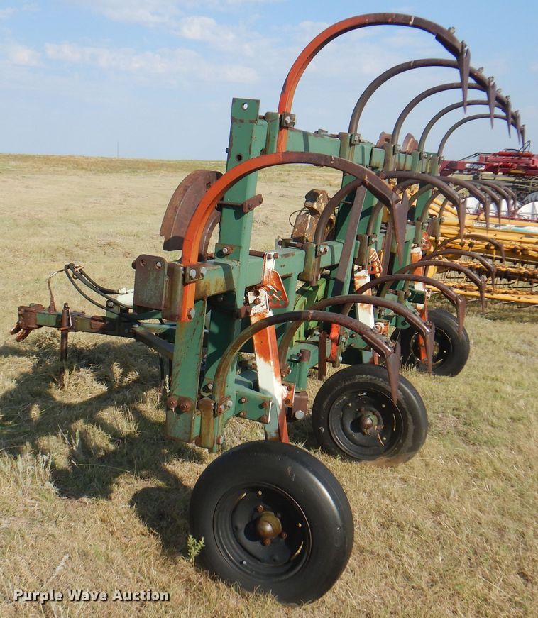 image for item DI5731 Flex King 213  field cultivator