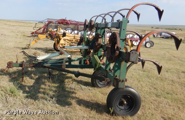 image for item DI5731 Flex King 213  field cultivator