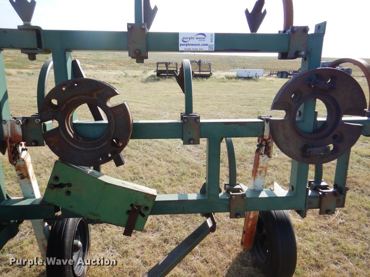 image for item DI5731 Flex King 213  field cultivator