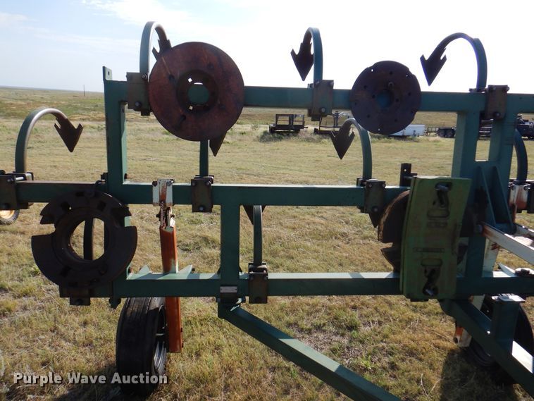 image for item DI5731 Flex King 213  field cultivator