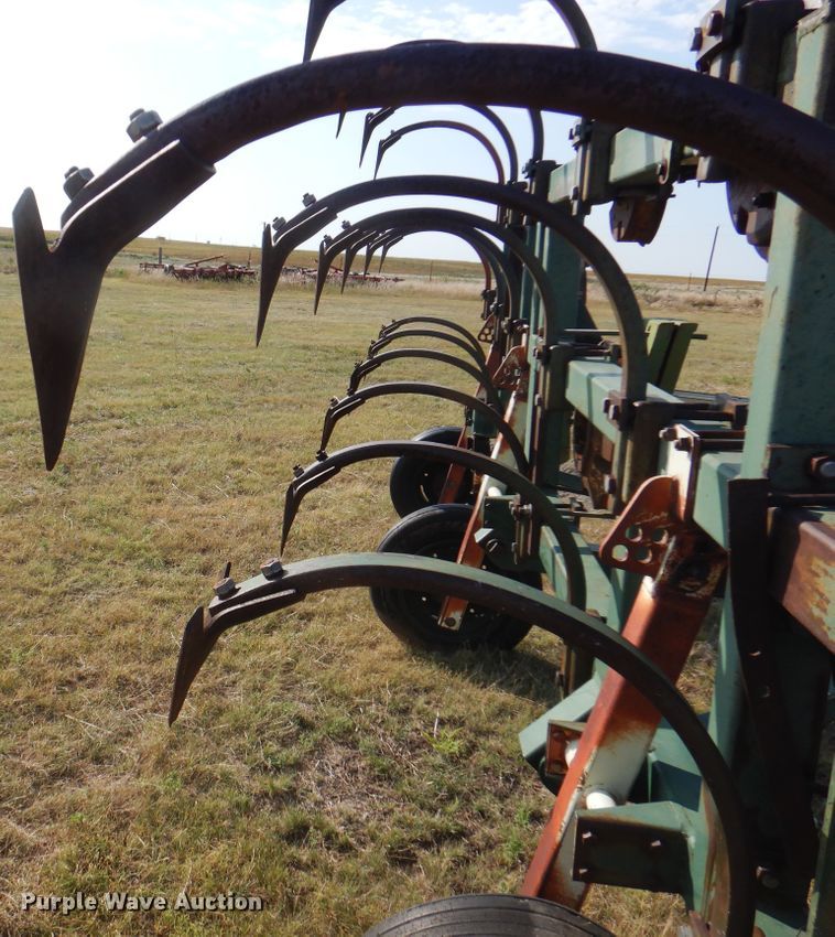 image for item DI5731 Flex King 213  field cultivator