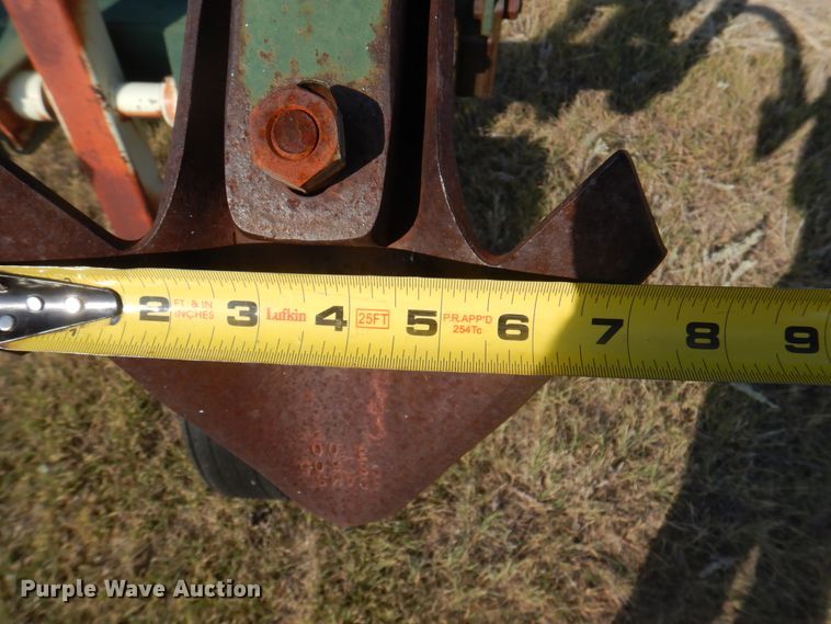 image for item DI5731 Flex King 213  field cultivator