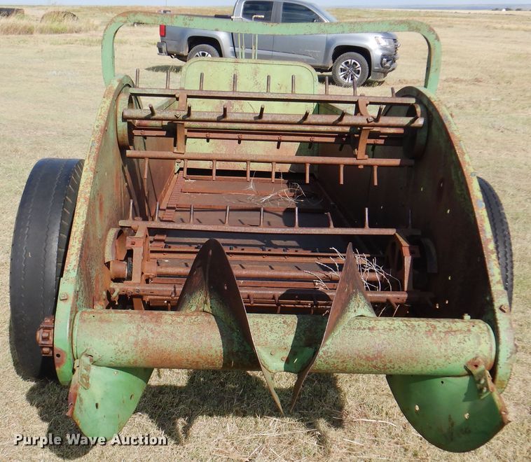 image for item DI5732 John Deere  manure spreader