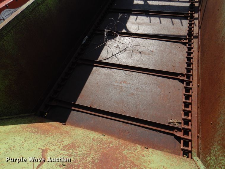 image for item DI5732 John Deere  manure spreader