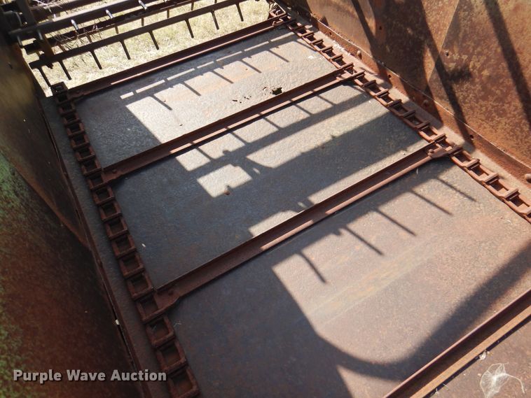 image for item DI5732 John Deere  manure spreader