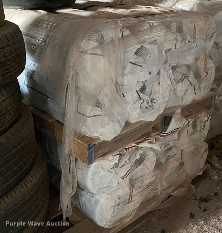 image for item DI5733 (16) rolls of net-wrap