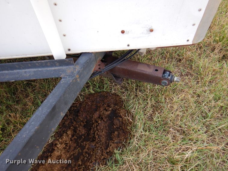 image for item DK8212 Enclosed cargo trailer